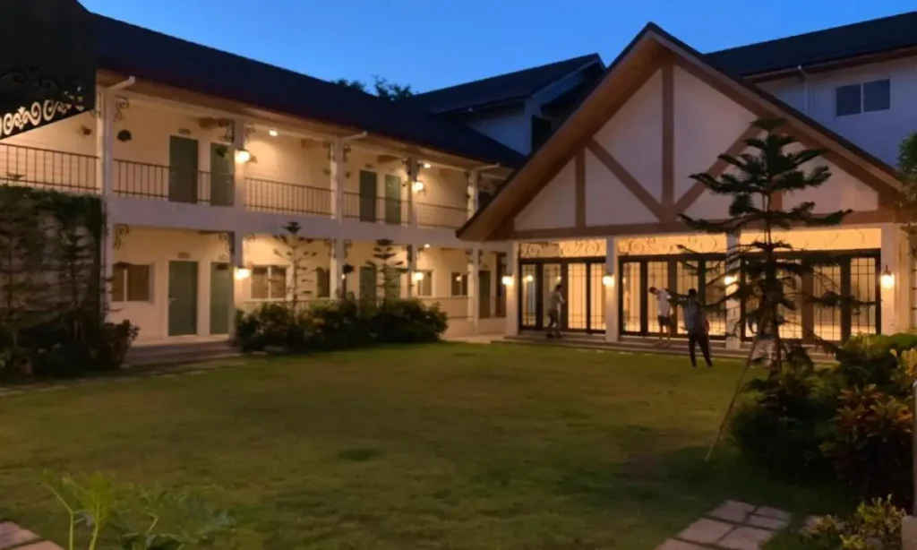 Sola Hotel