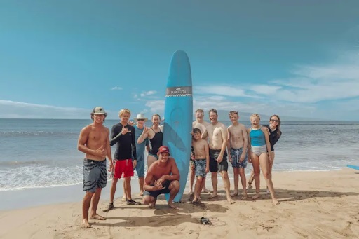 surfing lessons near Kaanapali